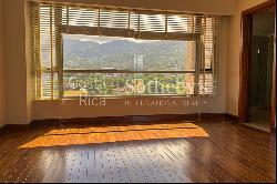 Penthouse with Majestic Views of Los Laureles