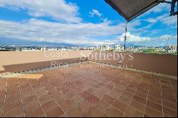 Penthouse with Majestic Views of Los Laureles