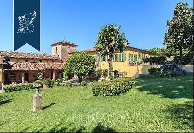 Luxurious estate for sale near Lecco