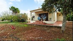 Property with 3 villas surrounded by vineyards, Praia da Luz, Lagos