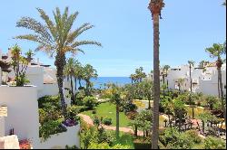 Stunning beachfront duplex penthouse in Ventura del Mar, one of , Marbella 29660