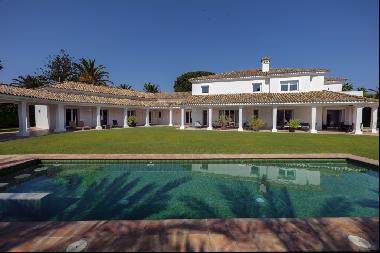 Villa for sale in Cádiz, San Roque, Royal Golf, San Roque 11360