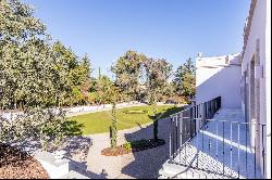 2200 sqm luxury house with pool and views for sale in La Moralej, Alcobendas 28000