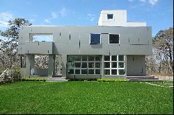 4 Bedroom Contemporary Master Piece