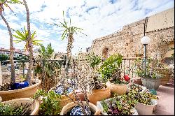 Mediterranean style artists' apartment  in Old Jaffa