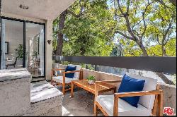 11687 Bellagio Road Unit 8, Los Angeles CA 90049