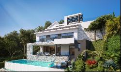 Plot with project to build a luxury villa with sea views in Elvi, Marbella 29604