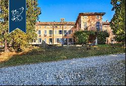 Majestic 19th-century estate surrounded by a haven of peace between Milan and Lecco