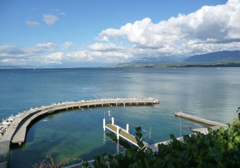 Lake front villa Geneva