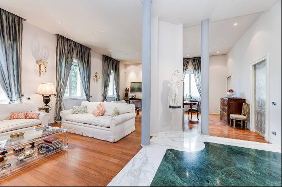 Apartment for sale in Roma (Italy)