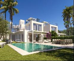 Modern villa with direct access to the beach and close to golf c, Mijas 29649