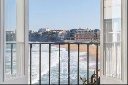 INDIGO - Beautiful Sea view Apartment on the Grande Plage of Biarritz - BARNES