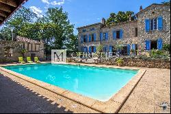 For sale, magnificent & expansive Chateau with 4 gites and swimming pools near Eymet