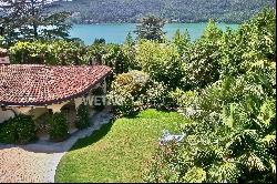 Large Mediterranean luxury villa for sale in Lugano-Morcote, just steps from Lake Lugano