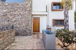 House, 5 bedrooms, for Sale