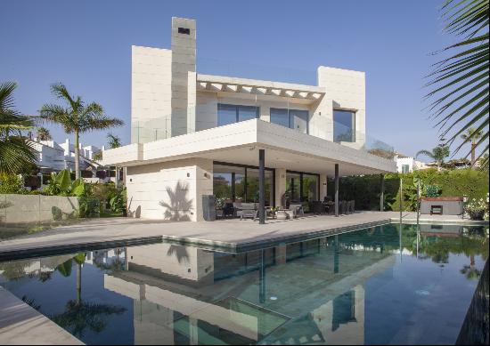 Contemporary villa in gated community