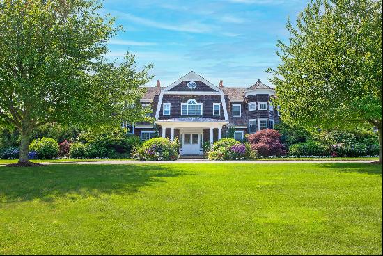 704 Ocean Road, Bridgehampton, NY, 11932, USA