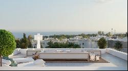 Luxury villa in a boutique complex of only 7 homes on Marbella's, Marbella 29602