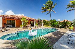 Tropical Golf Course Villa