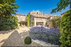 Close to Gordes - Charming house in the village