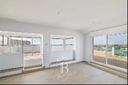 ANGLET CHAMBRE D'AMOUR, BEAUTIFUL APARTMENT WITH A LARGE SEA VIEW TERRACE