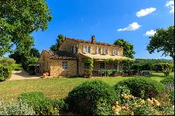 Spectacular estate close to the thermal baths and golf of Saturnia