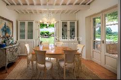 Spectacular estate close to the thermal baths and golf of Saturnia