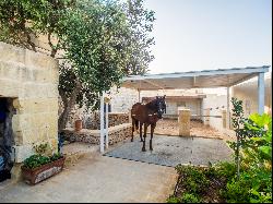 Qala (Gozo), Converted Farmhouse