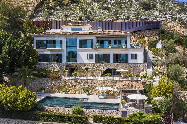 Luxury Villa in Son Vida with views of the bay and Palma city