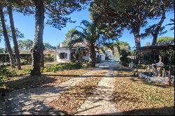 Nice house with flat plot of land, 5 minutes from Begur and Aiguablava