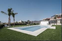 Modern luxury villa in an off-plan residential complex of only f, Marbella 29602