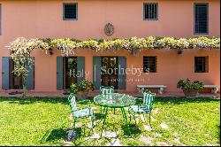 Charming farmhouse with sea view between Lucca and Pisa