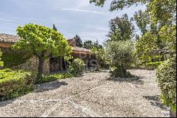 Villa for sale in Madrid, Tres Cantos, La Moraleja, Tres Cantos 28000