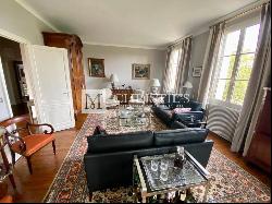 Exceptional chartreuse for sale near Libourne