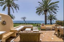 Townhouse for sale in Málaga, Estepona, New Golden Mile, Estepona 29680