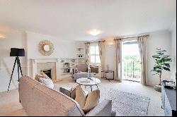 Parkview, 2 Trinity Close, Tunbridge Wells, Kent, TN2 3PP