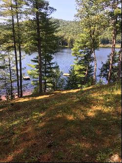 Resort Area Building Lot with Deeded Lake Rights