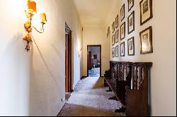 Prestigious apartment in Lucca