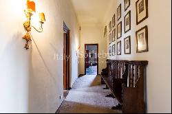 Prestigious apartment in Lucca