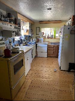 2492 Old Hwy 3, Questa NM 87556