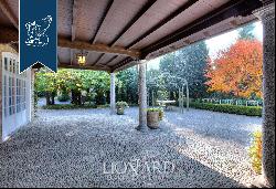 Property surrounded by nature in a strategic position to reach Lecco, Milan, Como and Berg