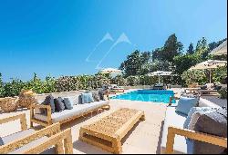 Mougins - Renovated villa in a private domain