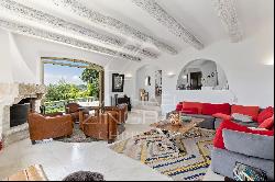 Mougins - Provencal villa with open views