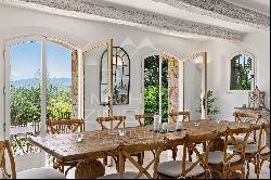 Mougins - Provencal villa with open views