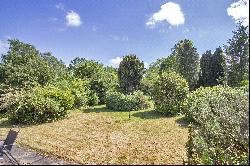 Brook Lane, Plaxtol, Sevenoaks, Kent, TN15 0QU