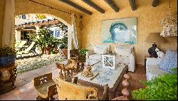 Villa with fantastic sea views and rental license in Port Andratx