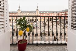 Apartment in the emblematic Plaza Mayor