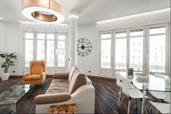 Stunning and bright apartment in Gran Via