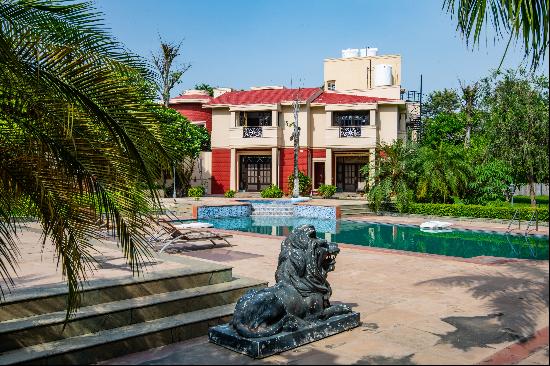 Farmhouse on Radhey Mohan Drive