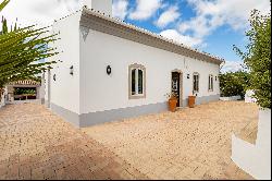 Country house, 4 bedrooms, for Sale